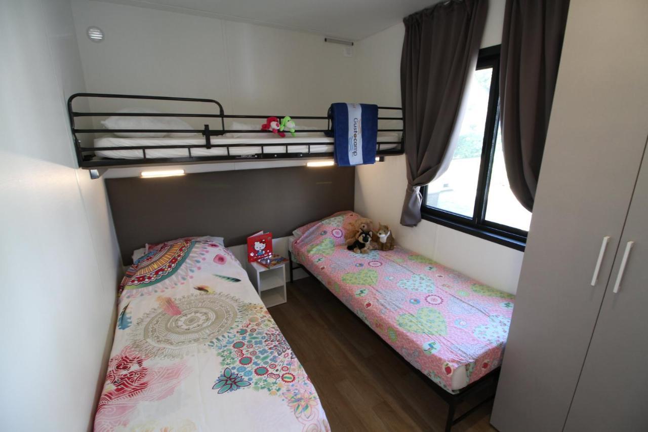 Casa Mobile Gustocamp A Caorle Hotel Exterior photo